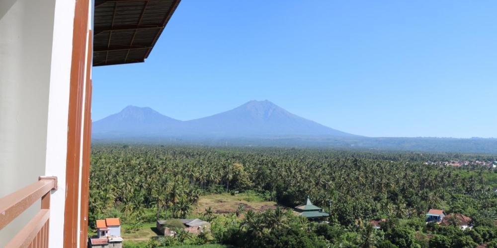 Illira Hotel Banyuwangi Banyuwangi  Kültér fotó